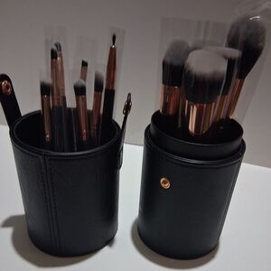 Black Faux Leather Brush Holder with Rose Gold Makeup Brushes